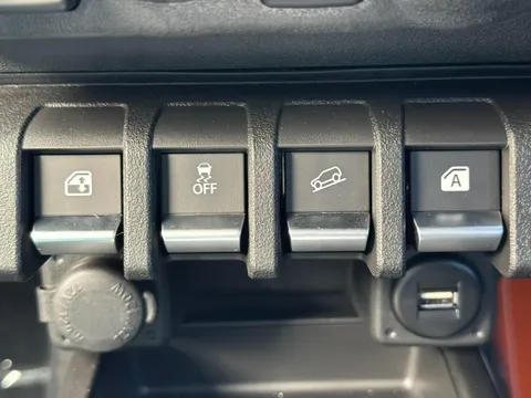 Suzuki Jimny Nomade