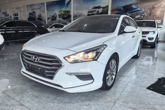 Hyundai Mistra