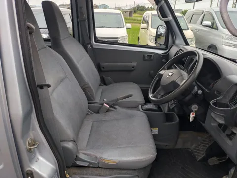Nissan Clipper