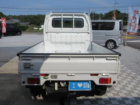 Nissan Clipper Truck