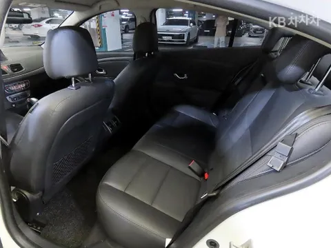 Renault SM3