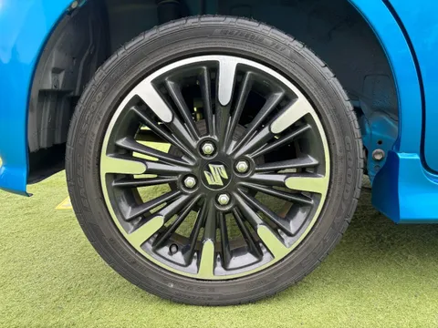Suzuki Spacia Custom