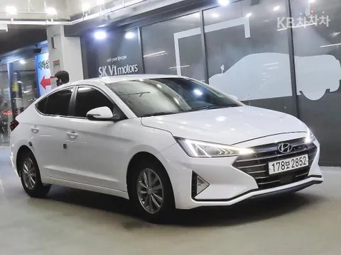 Hyundai Elantra (Avante)