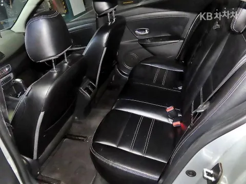 Renault SM3