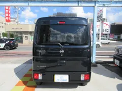 Nissan Clipper Van
