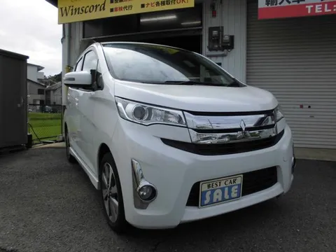 Mitsubishi eK Custom