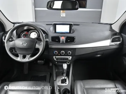 Renault SM3
