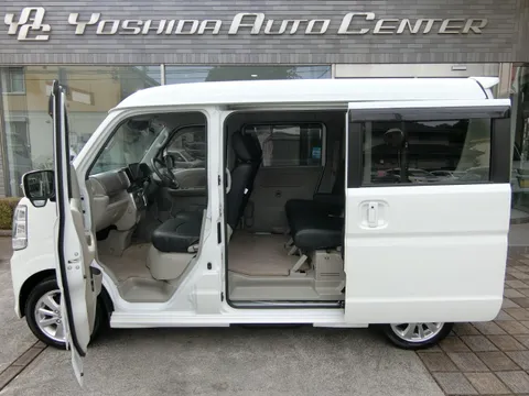 Nissan Clipper Rio