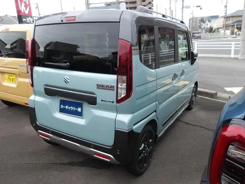 Suzuki Spacia Gear