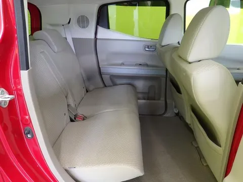 Honda N-BOX Slash