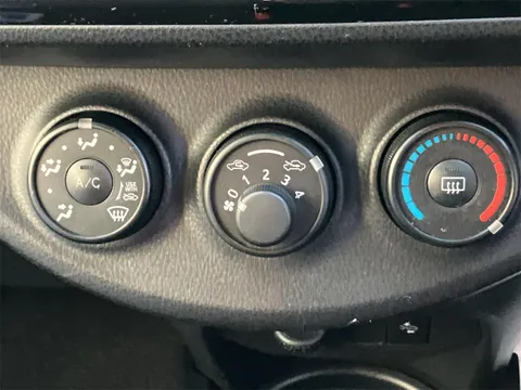 Toyota Yaris (Vitz)
