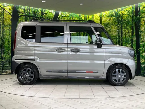 Suzuki Spacia Gear