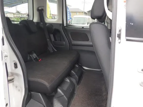 Mitsubishi eK Space Custom