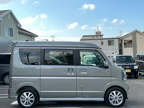 Nissan Clipper Rio