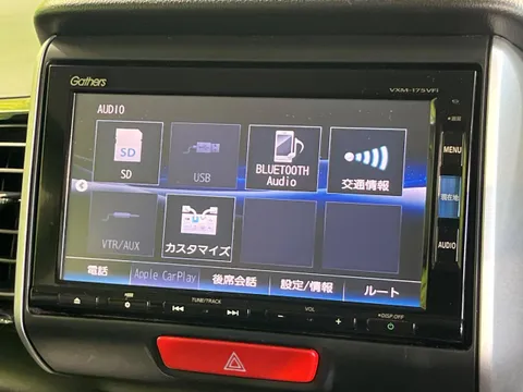 Honda N-BOX Custom