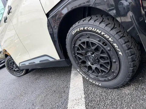 Mitsubishi Delica Mini
