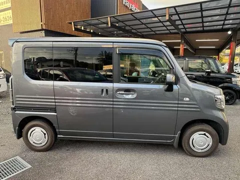 Honda N-VAN Plus Style
