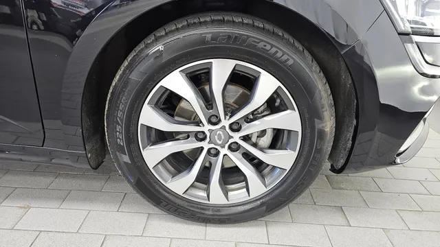Renault Talisman (SM6)
