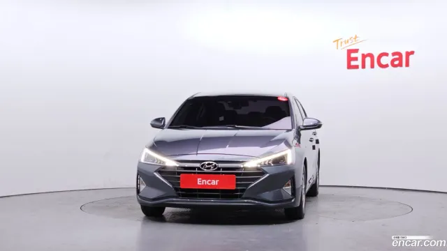 Hyundai Elantra (Avante)