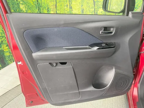 Mitsubishi eK X