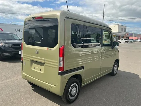 Honda N-VAN Plus Style