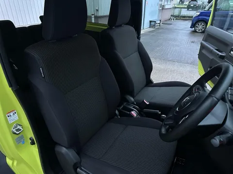 Suzuki Jimny Sierra