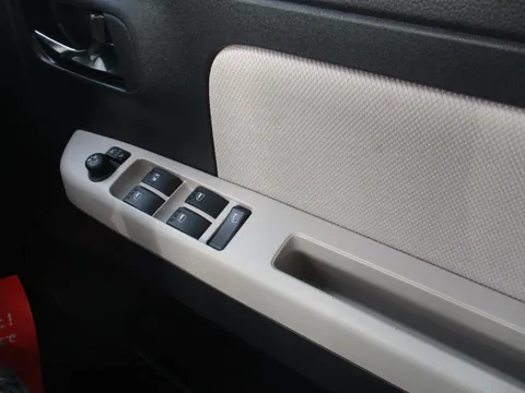 Daihatsu Mira Tocot