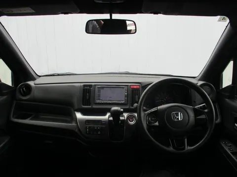 Honda N-WGN Custom