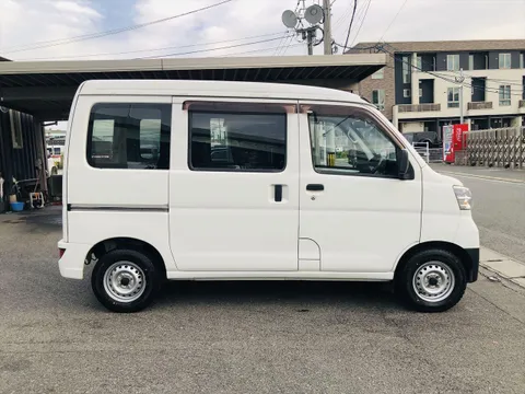 Daihatsu Hijet Cargo