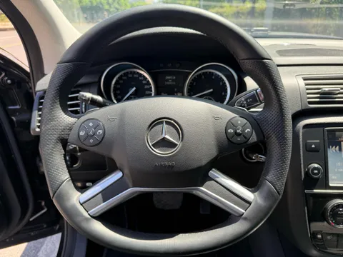 Mercedes-Benz R-Class
