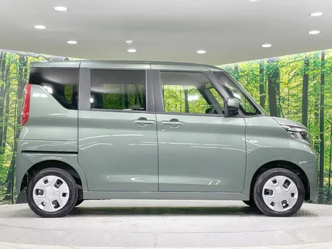 Mitsubishi eK Space