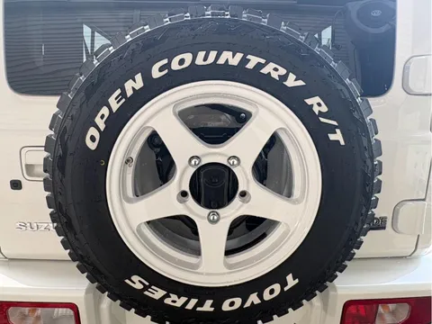 Suzuki Jimny Nomade