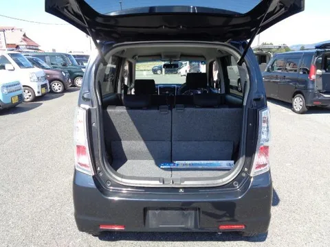 Suzuki Wagon R Stingray