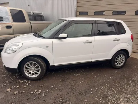 Mazda Verisa