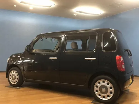 Daihatsu Mira Cocoa