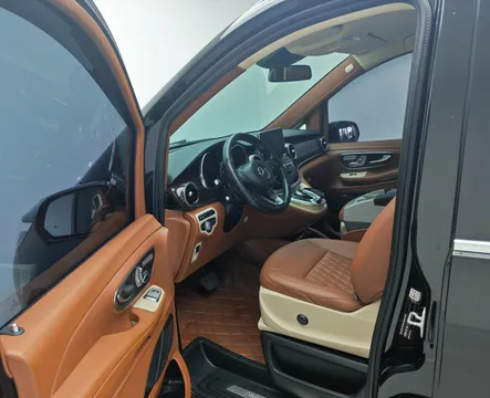 Mercedes-Benz V-Class