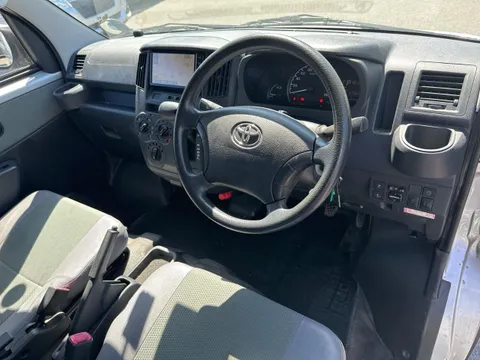 Toyota TownAce Van