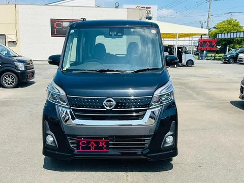 Nissan Dayz Roox