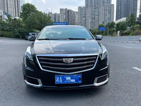 Cadillac XTS