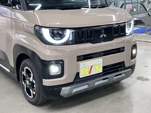 Mitsubishi Delica Mini