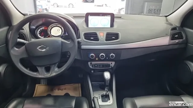 Renault SM3