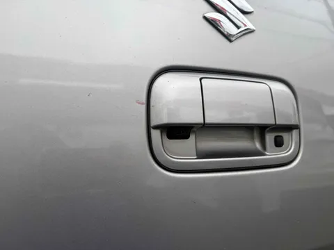 Suzuki Wagon R Stingray
