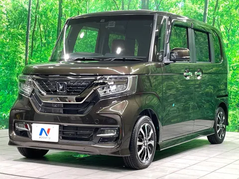 Honda N-BOX Custom