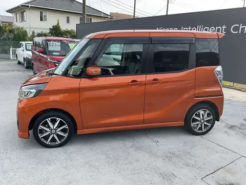 Nissan Dayz Roox