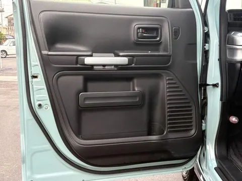 Suzuki Spacia Gear