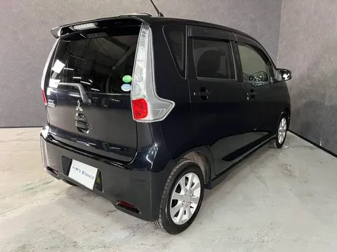 Mitsubishi eK Custom