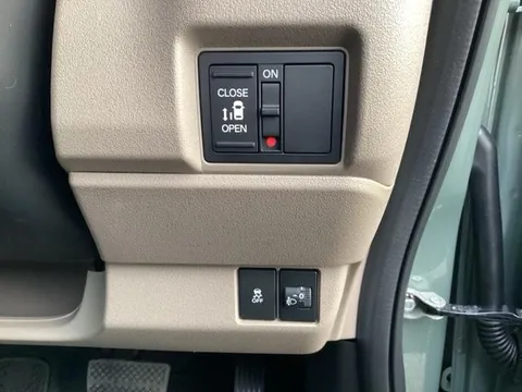 Honda N-BOX Joy