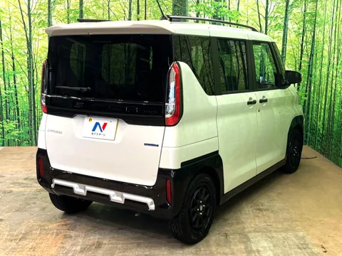 Mitsubishi Delica Mini