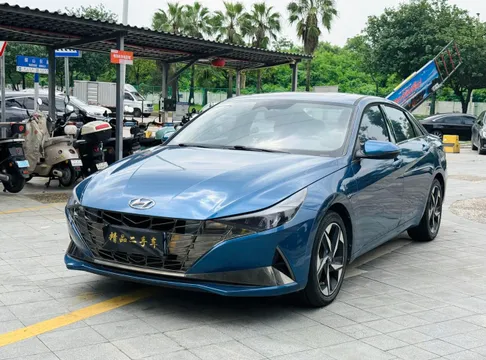Hyundai Elantra (Avante)