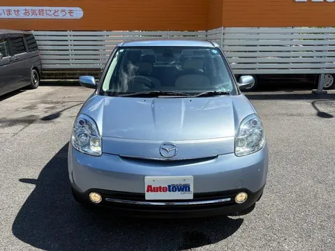 Mazda Verisa